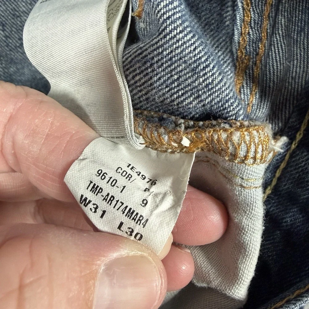 Abercrombie & Fitch distressing throughout